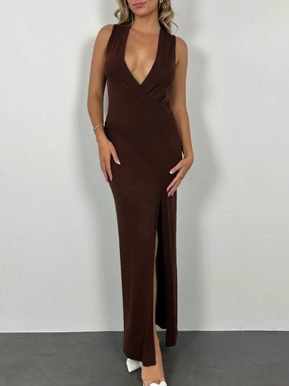 ✨ SALE✨ Bec & Bridge Janet Maxi Dress - Cafe Knit Vacation Cocktail Party